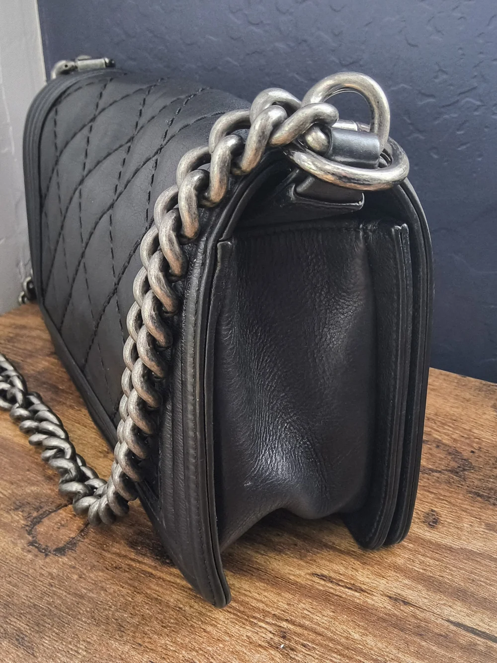 Chanel Boy Flap Quilted Leather Shoulder Bag in Black